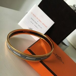 Hermes bracelet in printed enamel